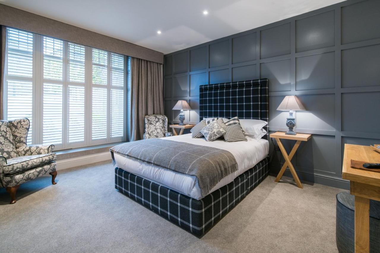 The Assheton Arms Hotel Клитеро Екстериор снимка